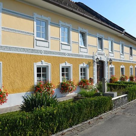 Lindenhof- Fam. Forstmayr Haag Bagian luar foto